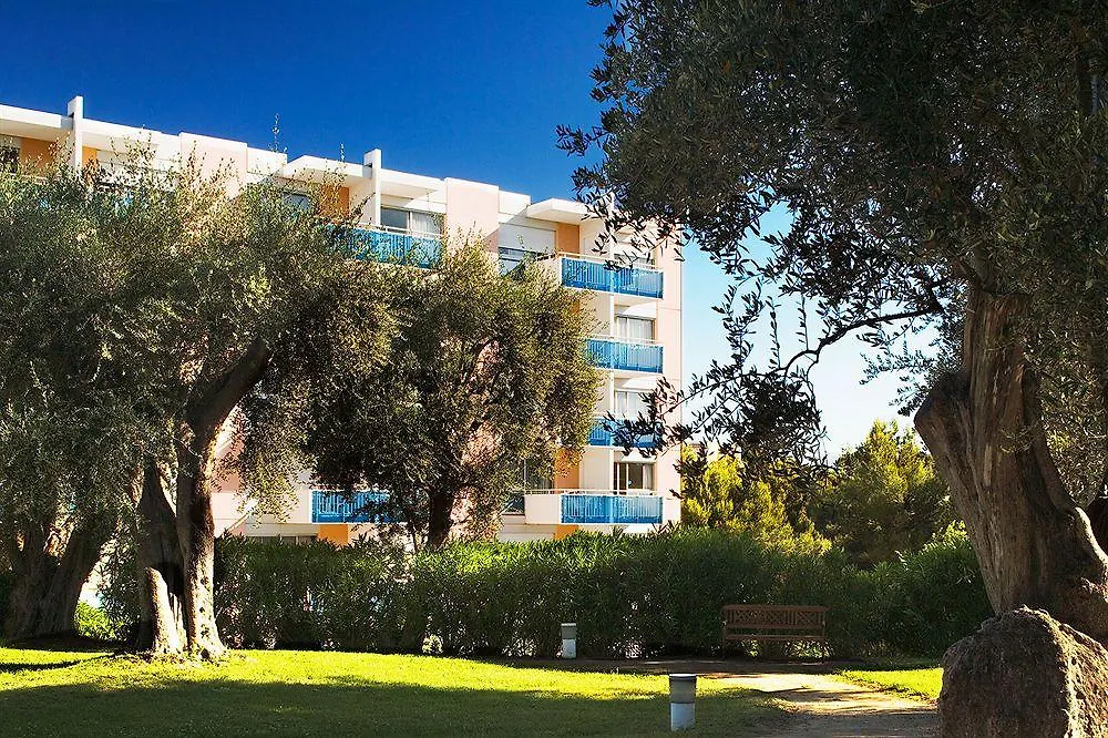 Inter-Hotel Les Agapanthes De L'Esterel Cannes 3*,  Francia