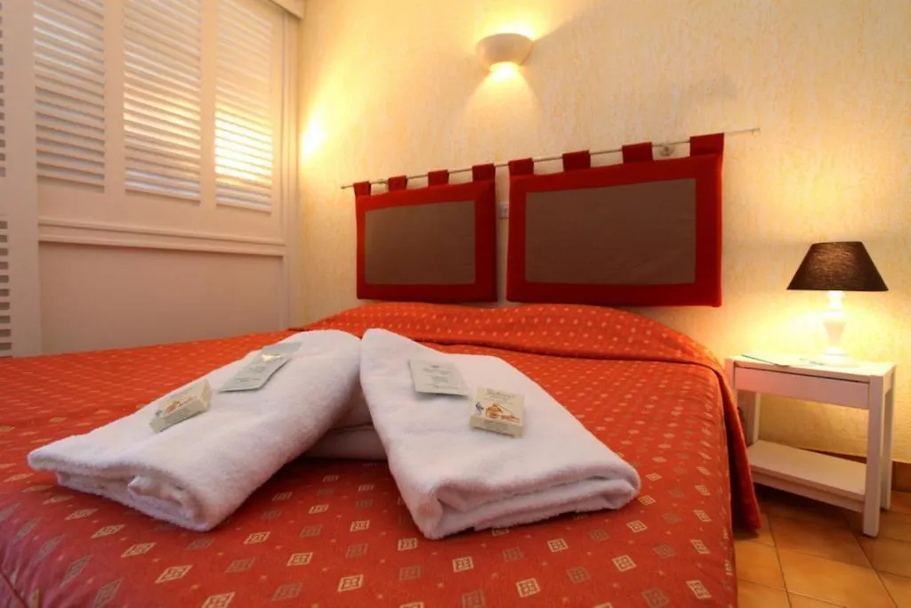 Apartahotel Inter-Hotel Les Agapanthes De L'Esterel Cannes