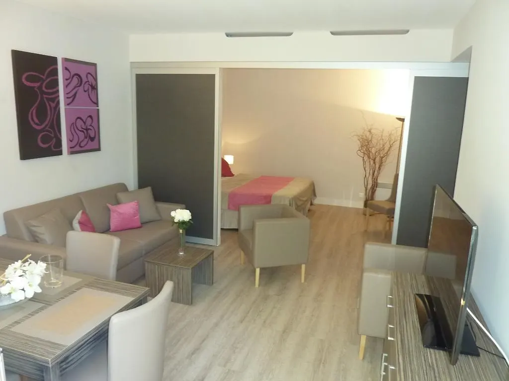 Inter-Hotel Les Agapanthes De L'Esterel Cannes Apartahotel
