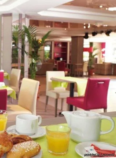 Inter-Hotel Les Agapanthes De L'Esterel Cannes Aparthotel