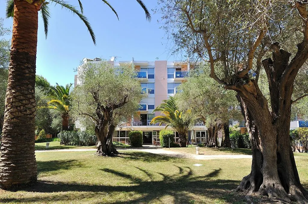 Inter-Hotel Les Agapanthes De L'Esterel Cannes 3*,